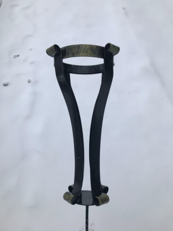 кованая ваза А10